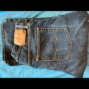 Men’s American eagle jeans- like new